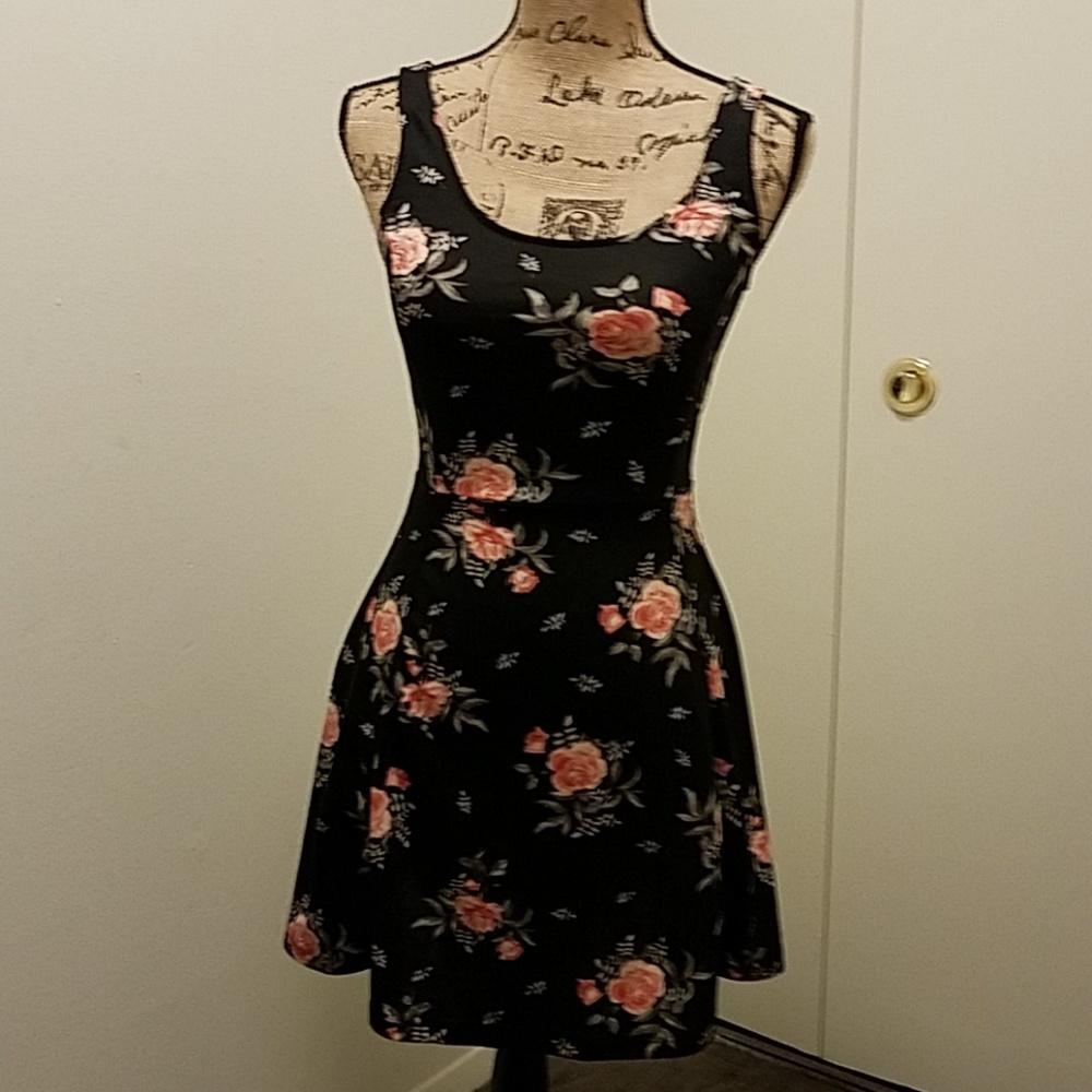 H&M floral print dress